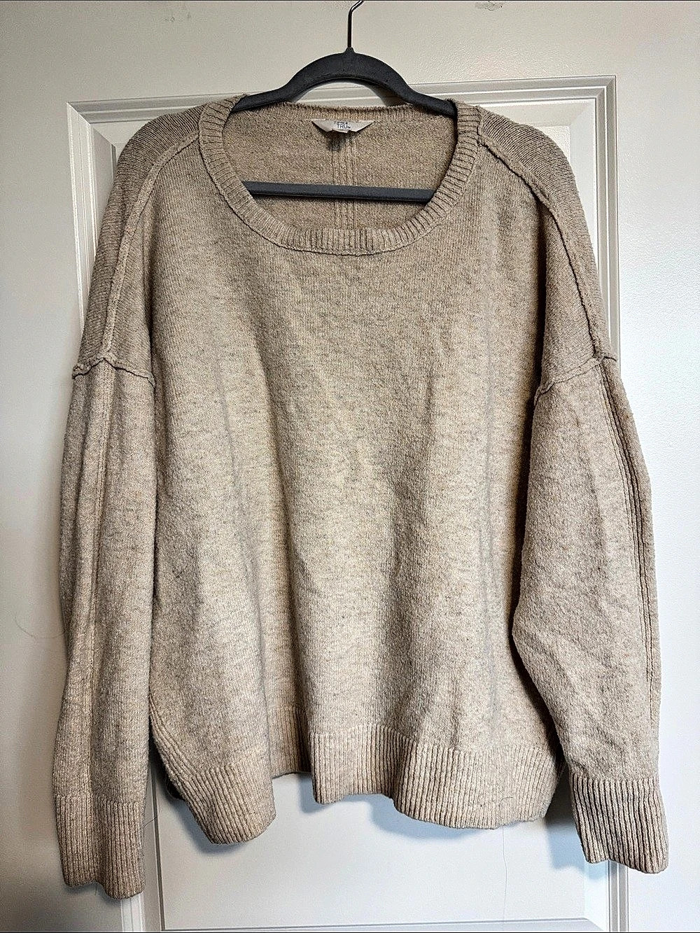 Time and Tru Crew Neck Sweater in Beige XXL Like New